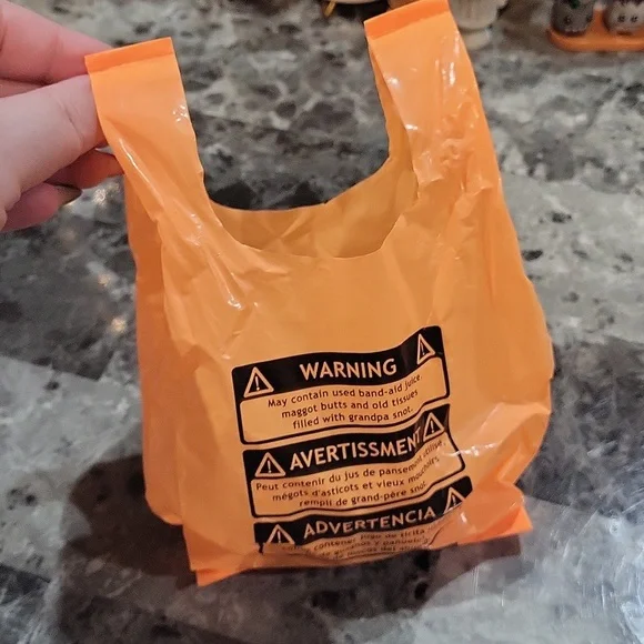 Zuru Mega Gross Minis - Picture 9 of 9